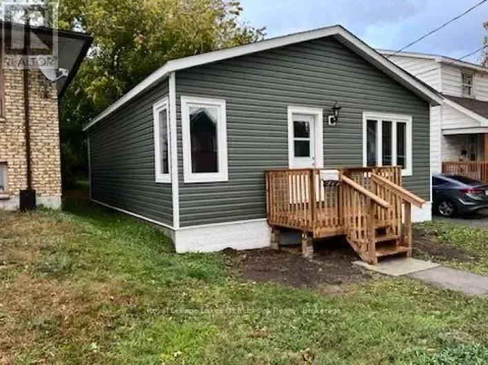 544 MCINTYRE STREET E, North Bay