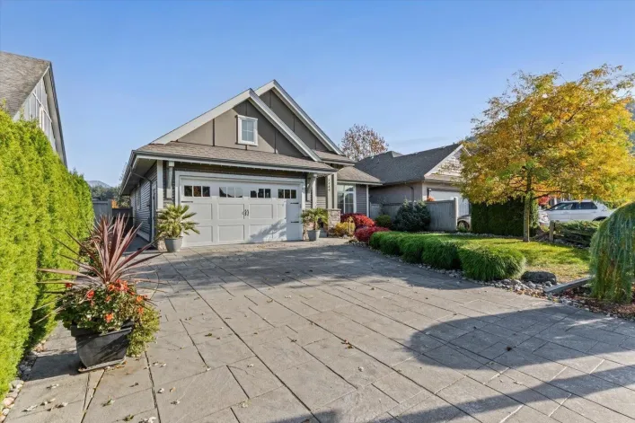 5440 CHINOOK STREET|Sardis South, Chilliwack