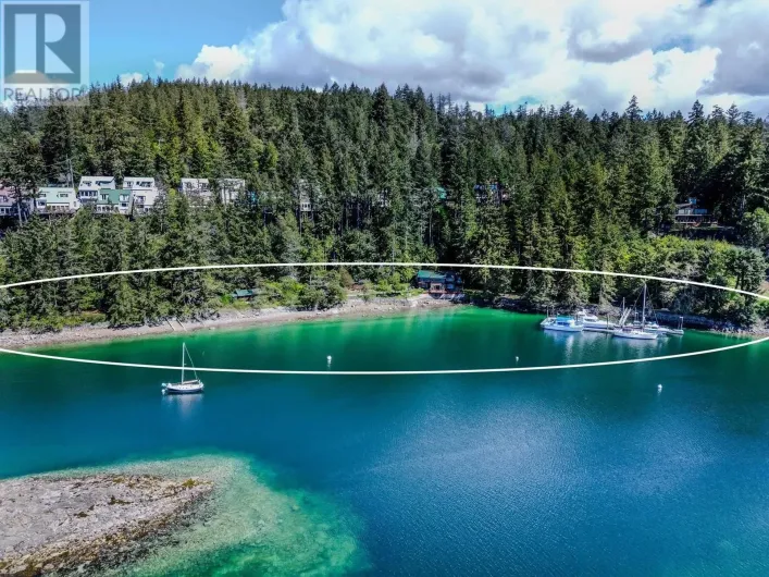 5446 SECRET COVE ROAD, Halfmoon Bay