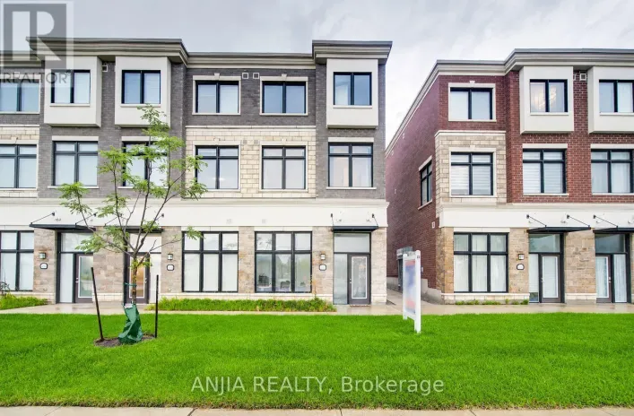 5448 MAIN STREET, Whitchurch-Stouffville