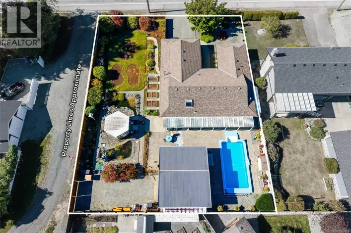 5449 Falls St, Port Alberni