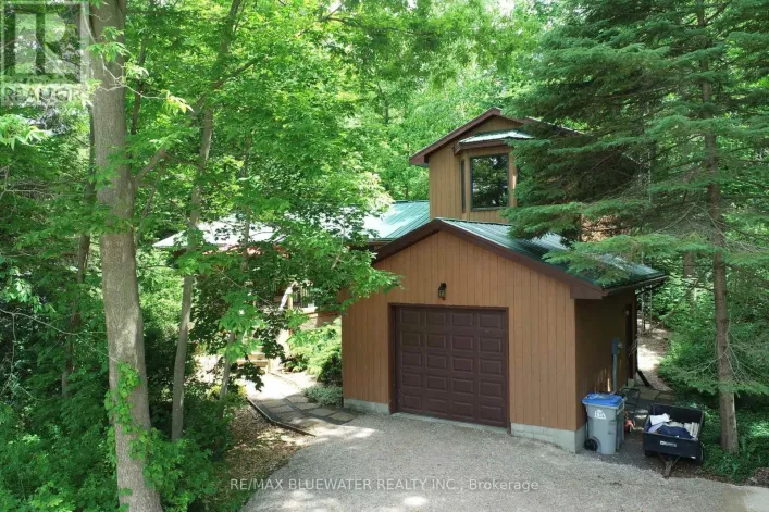 5449 LAKE VALLEY GROVE ROAD, Lambton Shores