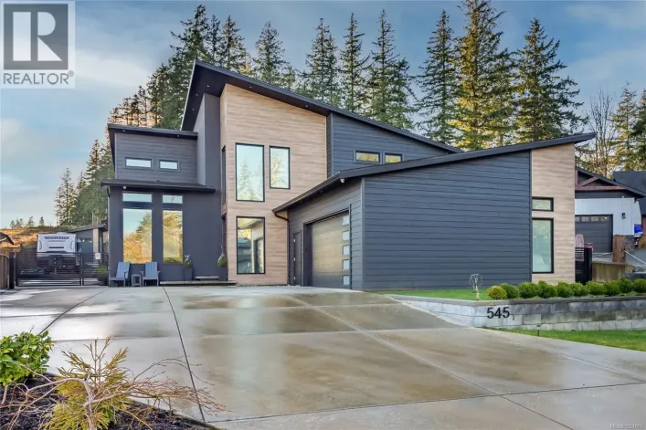 545 Nebraska Pl, Campbell River