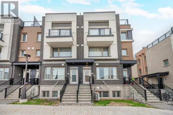 545 OZAWA PRIVATE, Ottawa