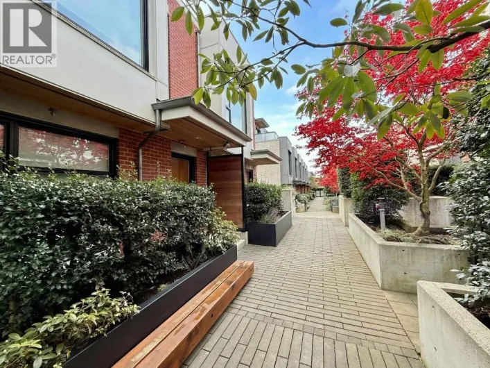 5458 OAK STREET, Vancouver