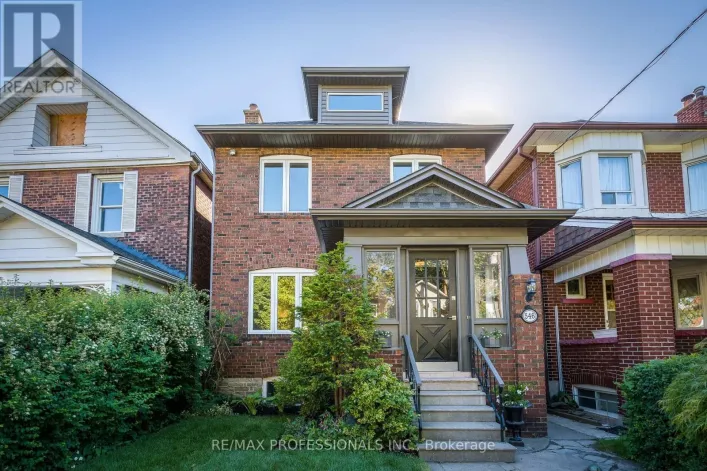 546 BERESFORD AVENUE, Toronto