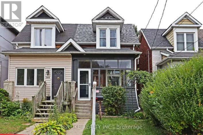 546 MAIN STREET, Toronto