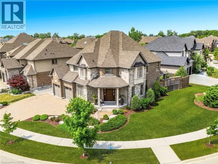 546 MANOR RIDGE Crescent, Waterloo