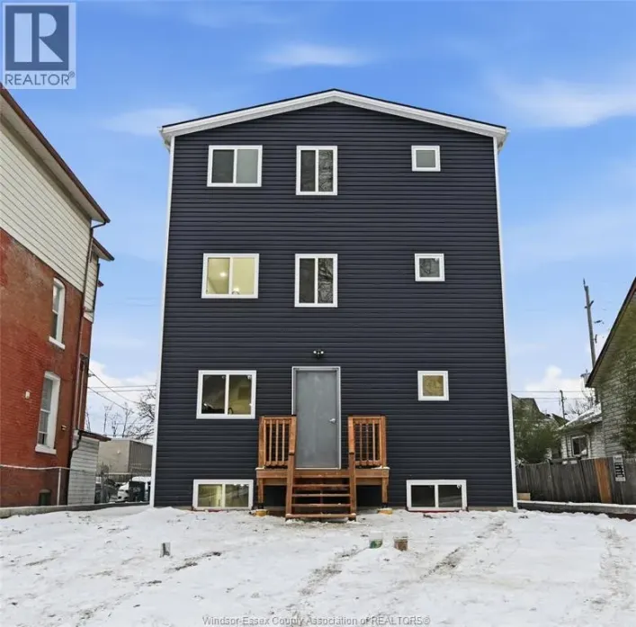 547 DOUGALL AVENUE Unit# 4, Windsor