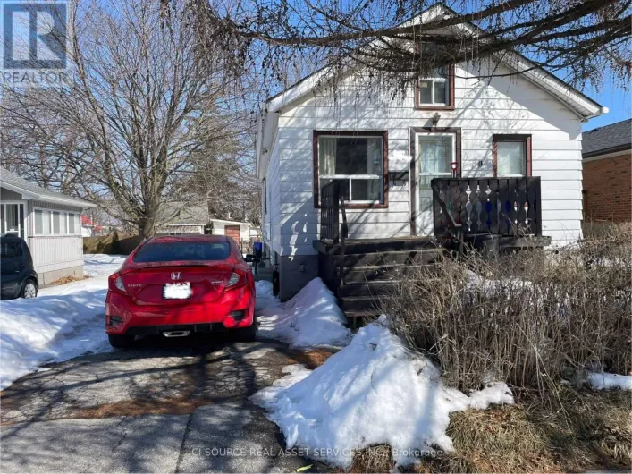 547 MONTRAVE AVENUE, Oshawa