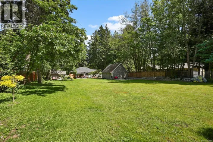 5470 Alderley Rd, Saanich