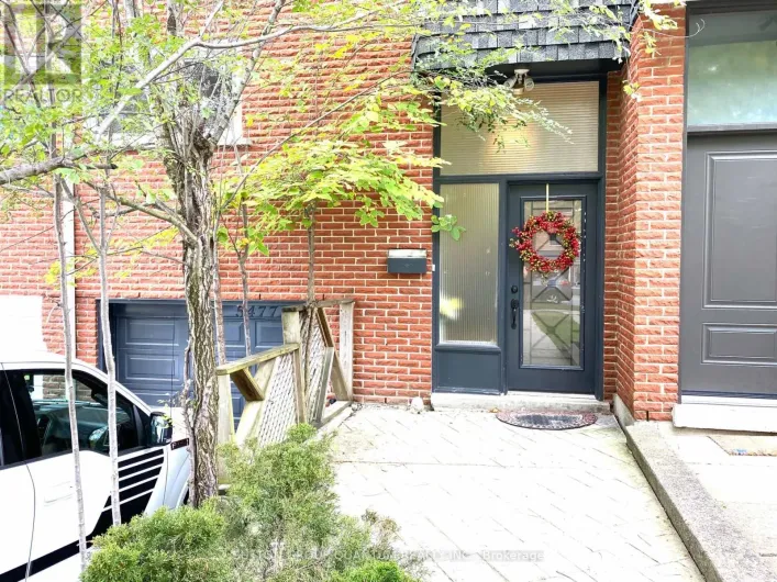 5477 SCHUELLER CRESCENT, Burlington