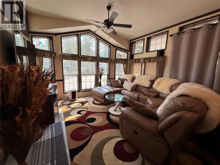 Park Model Mobile Home for sale: 5478 Highway 93/95 Highway Unit# 69, Fairmont Hot Springs