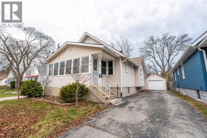 548 Devine STREET, Sarnia