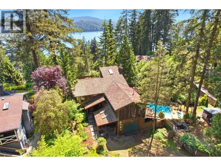 5481 INDIAN RIVER DRIVE, North Vancouver