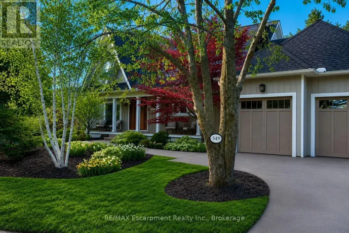 549 JEANETTE DRIVE, Oakville