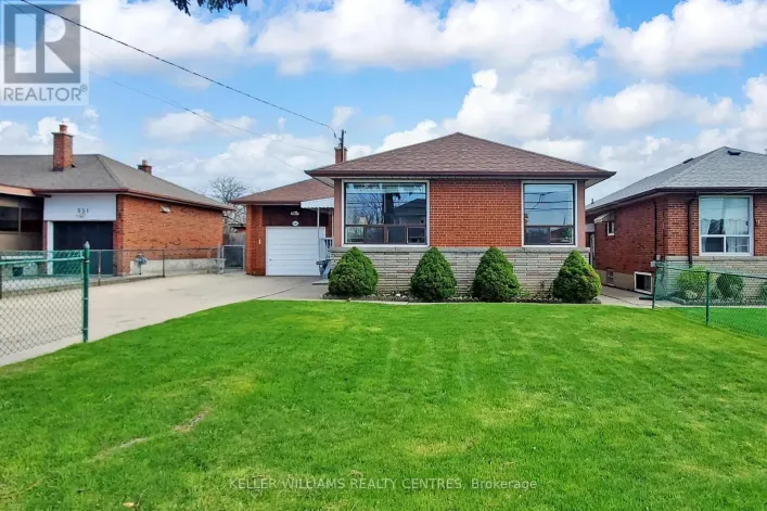 549 RUSTIC ROAD, Toronto
