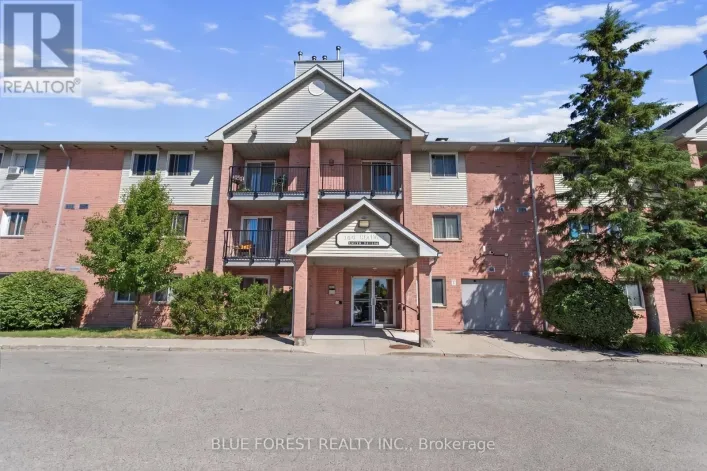 55 - 144 CONWAY DRIVE, London South