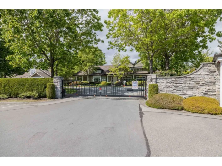 55 14877 33 AVENUE, Surrey