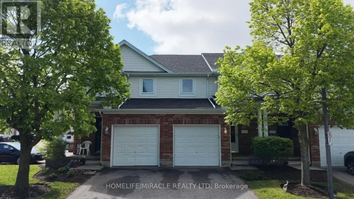 55 - 151 CLAIRFIELDS DRIVE E, Guelph