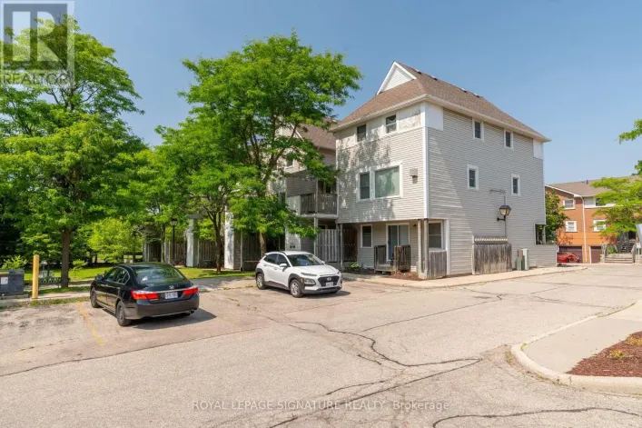 55 - 461 BEECHWOOD PLACE, Waterloo