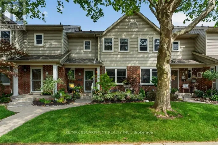 55 - 55 KERMAN AVENUE, Grimsby