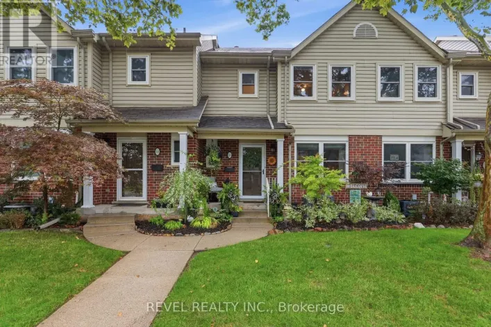 55 - 55 KERMAN AVENUE, Grimsby