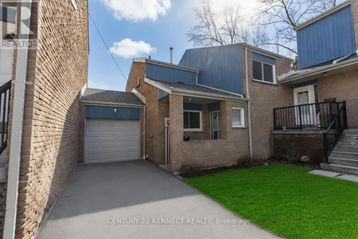 55 - 646 VILLAGE PARKWAY, Markham