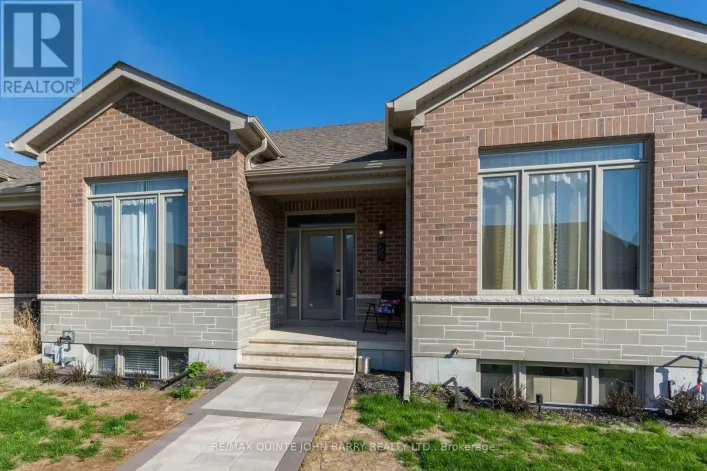 55 ATHABASKA DRIVE, Belleville
