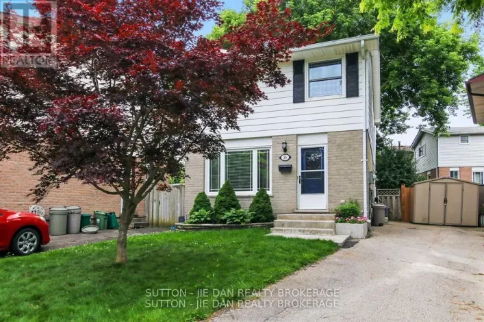 55 CONSTABLE COURT, London North