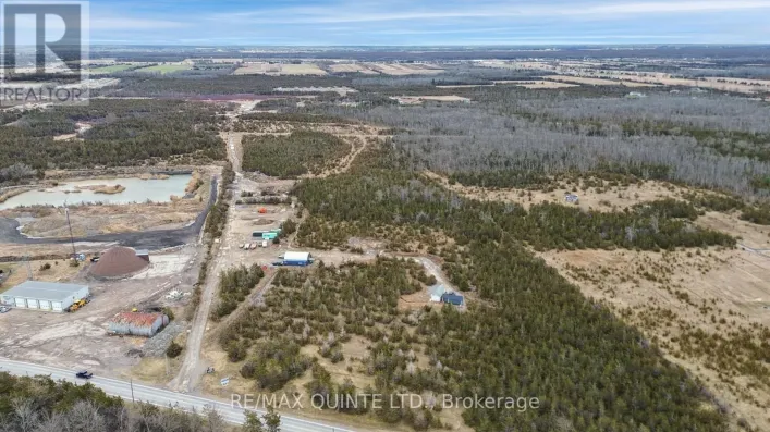 55 COUNTY ROAD 14, Prince Edward County