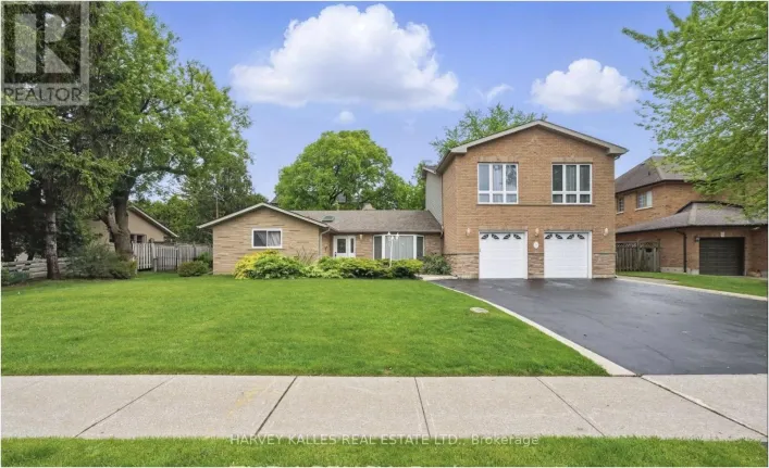 55 DENHAM DRIVE, Richmond Hill