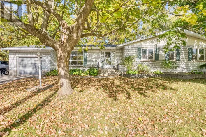 55 DRUMMOND STREET W, Perth