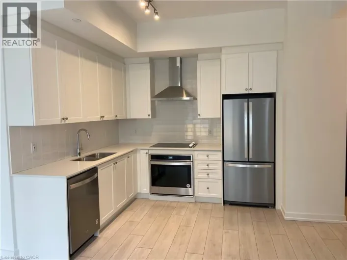 55 DUKE Street W Unit# 203, Kitchener