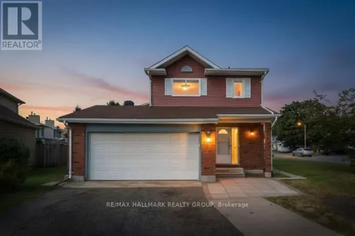 55 FAIR OAKS CRESCENT, Ottawa