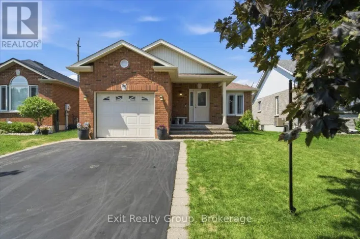 55 GAVEY STREET, Belleville
