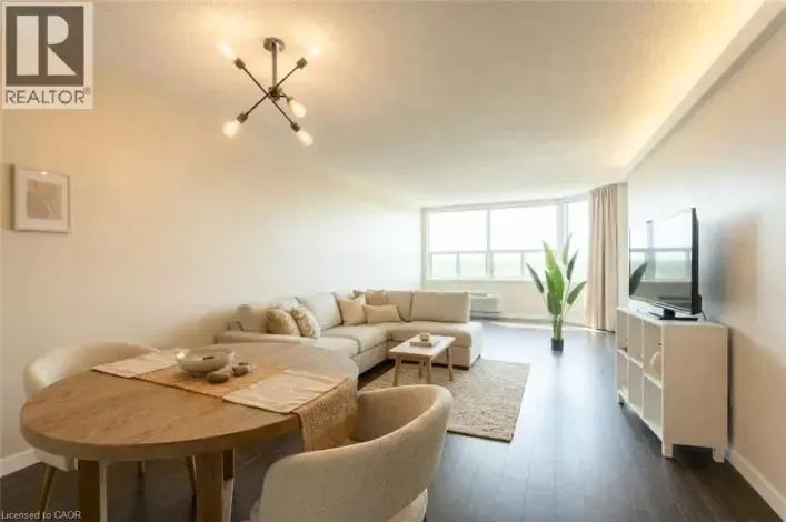 55 GREEN VALLEY Drive Unit# 1508, Kitchener