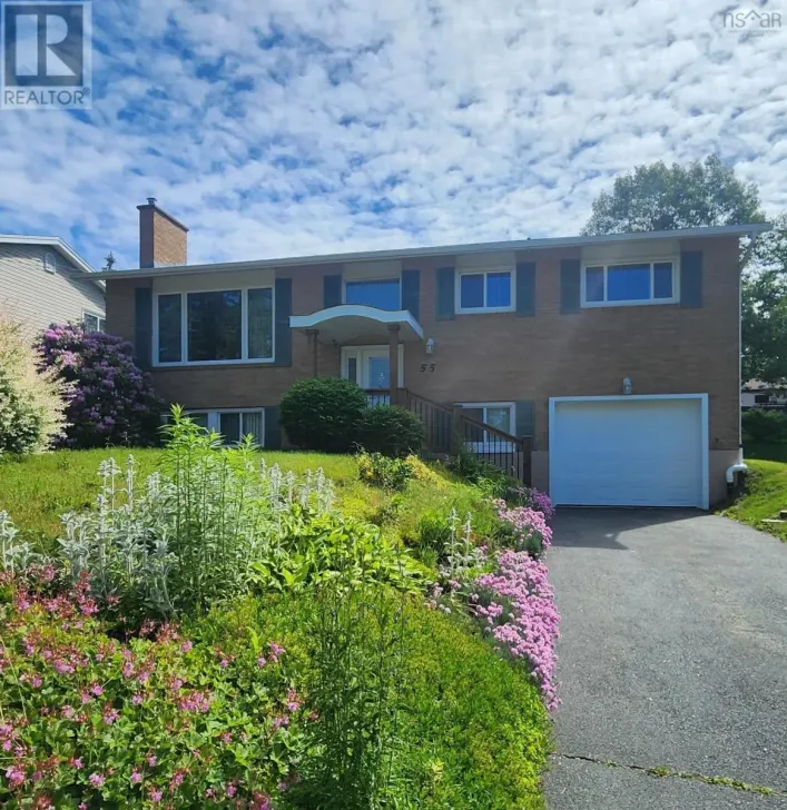 55 Oakmount Drive, Bedford