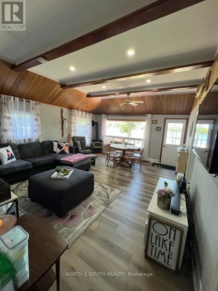 House for sale: 55 PARADISE ROAD, Kawartha Lakes