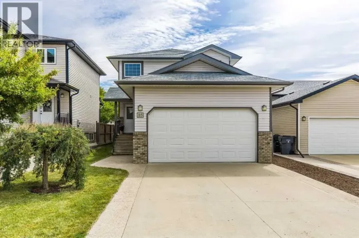 55 Vista Close SE, Medicine Hat