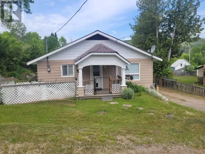 550 DIVISION STREET, Mattawa