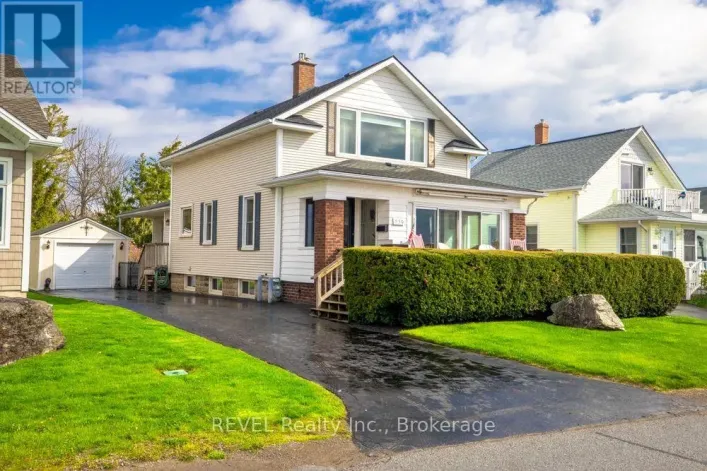 550 LAKESHORE ROAD, Fort Erie