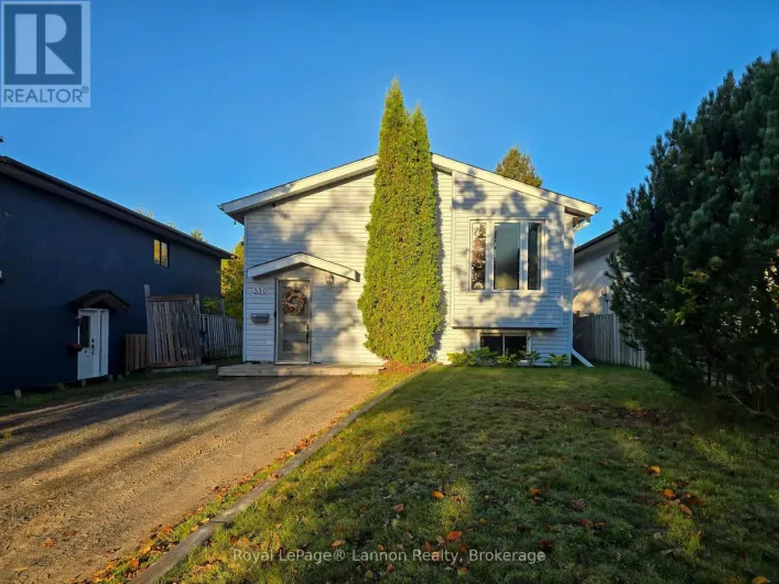 House for sale: 550 LANARK CRESCENT, Thunder Bay
