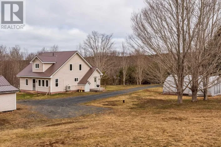 550 River Road, Bear River