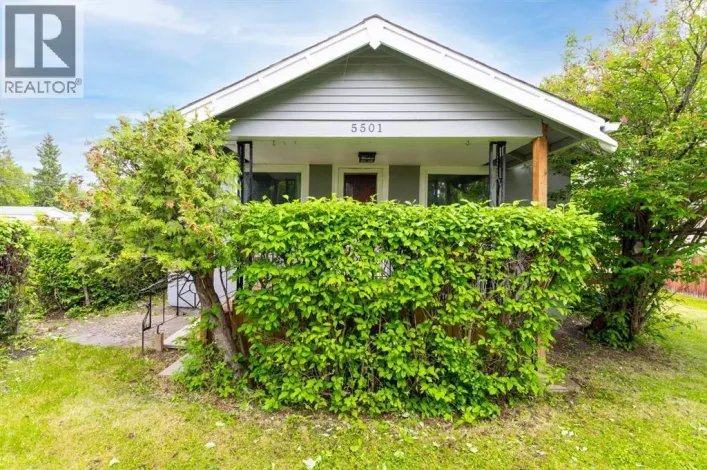 5501 51 Street, Olds