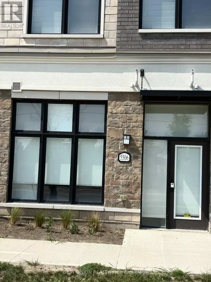 5506 MAIN STREET, Whitchurch-Stouffville