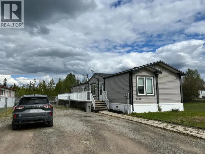 5506 PINE CRESCENT, Fort Nelson