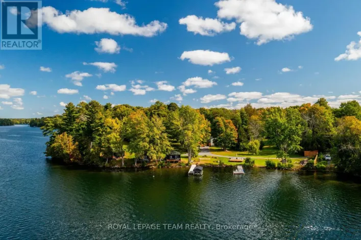 551 LITTLE RIDEAU LAKE ROAD, Rideau Lakes