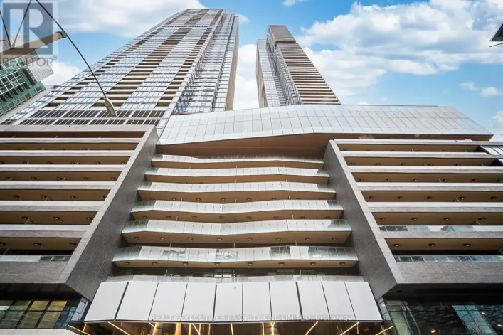 5515 - 1 CONCORD CITYPLACE WAY, Toronto