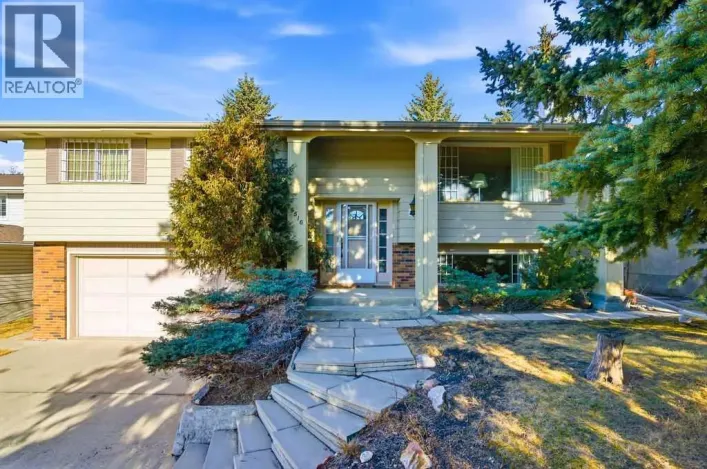 5516 Dalhart Hill NW, Calgary